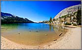 Lake near Tioga Pass panorama.