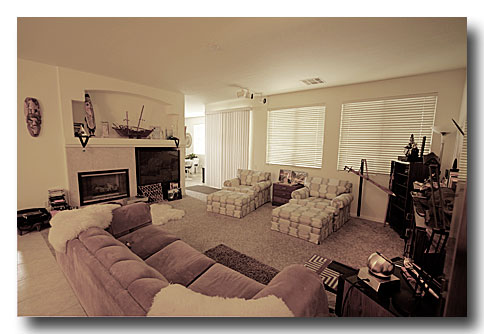 10Living-Room-Toward-Kitchen